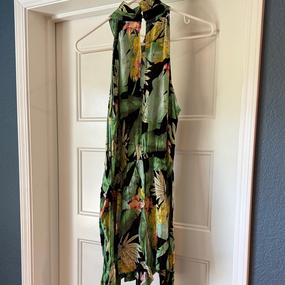 Nicole Miller Tropical Leaf Print Romper in Black and Green - Picture 10 of 12